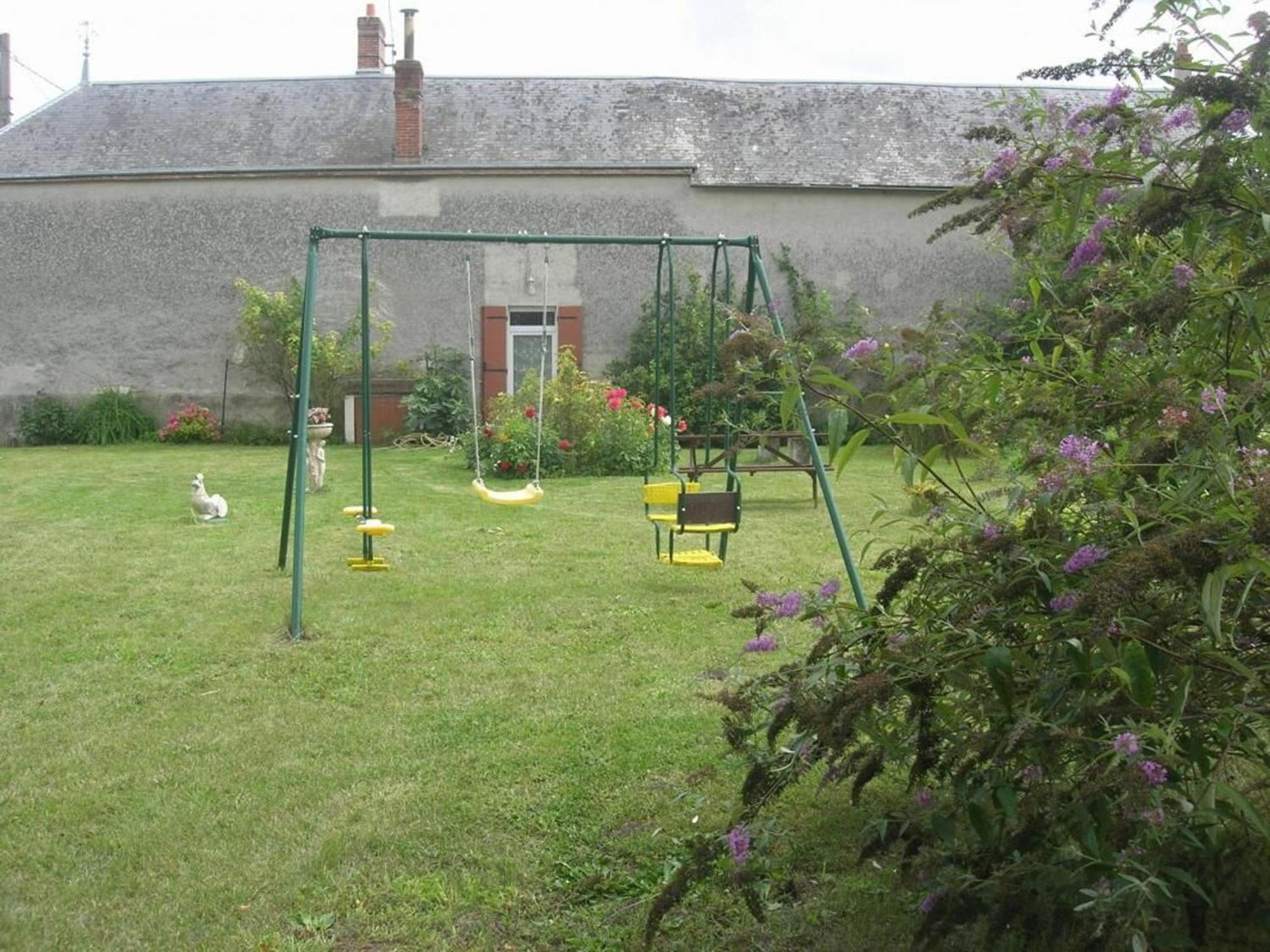 Charmante Longere Gatinaise - Cour Et Jardin Clos, Proche Paris Et Orleans - Fr-1-590-73 Sceaux-du-Gatinais المظهر الخارجي الصورة